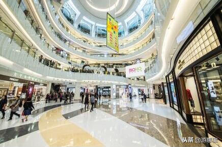 香港摩天轮附近寄存行李,香港游玩攻略住哪里好