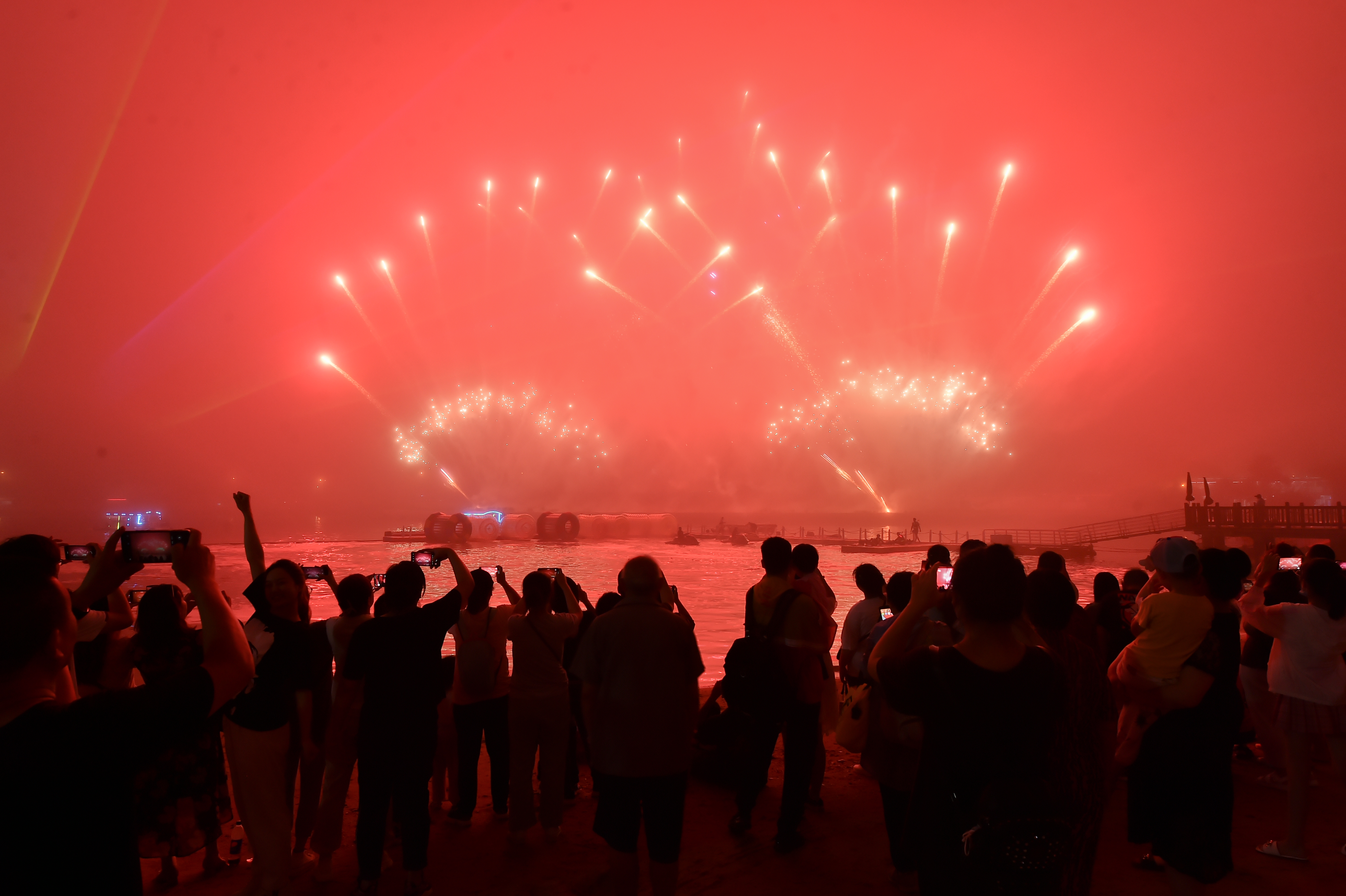 老虎滩10月烟花几点,今天老虎滩烟花几点开放