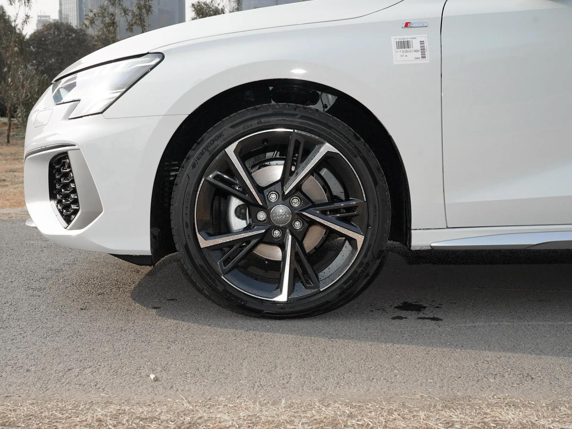 奥迪a3敞篷车2021款多少钱新车,a3l奥迪2021款两厢落地价