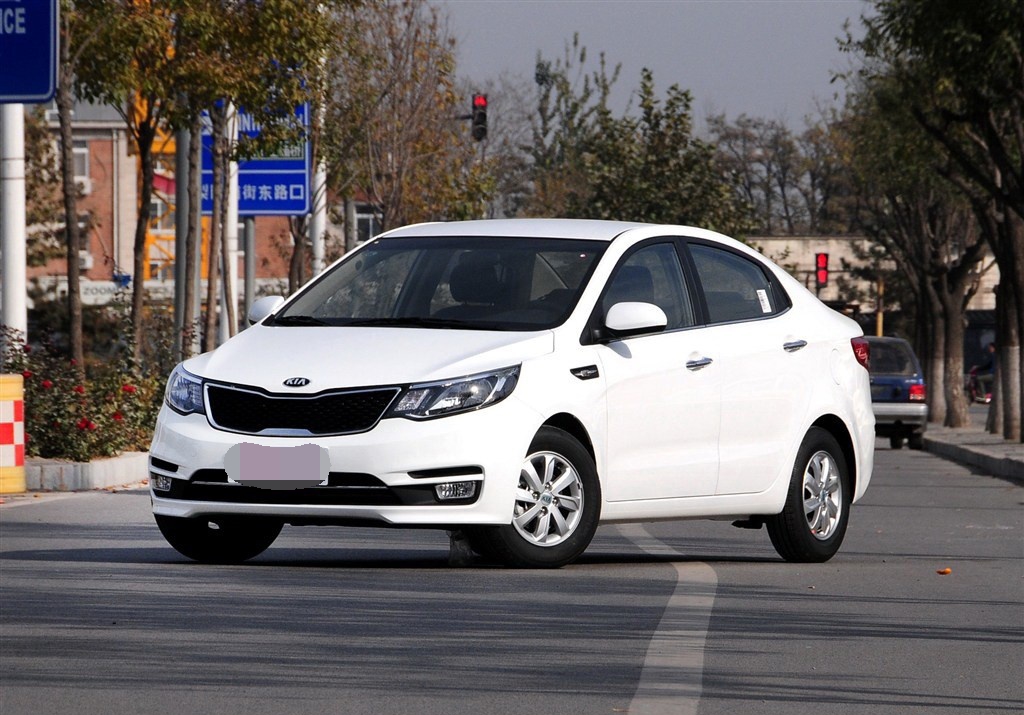 新手平民二手车推荐哪款车好开,几万块二手车买什么品牌好