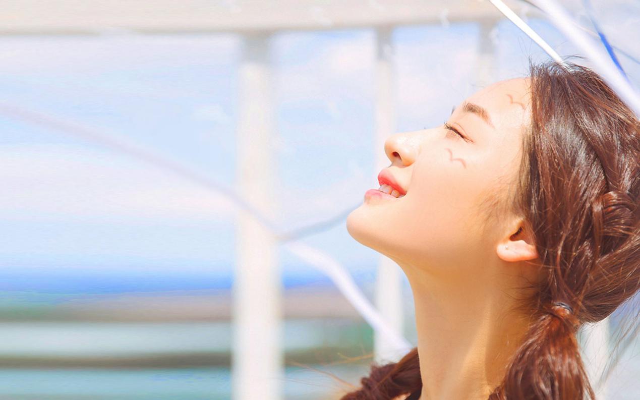 翻看另一半手机你会发现什么秘密,手机里有秘密会藏在哪里