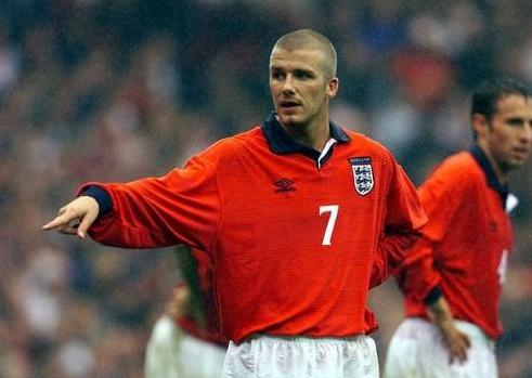 1996-1997赛季贝克汉姆比赛完整视频,贝克汉姆的救赎纪录片