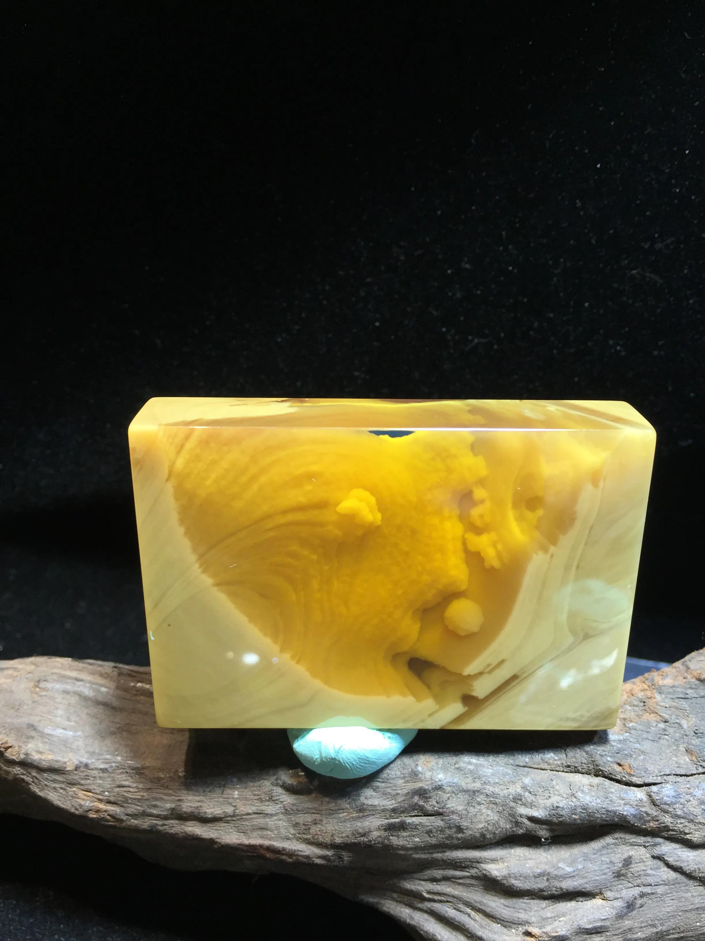 云南腾冲缅甸琥珀,科普一下缅甸琥珀蜜蜡