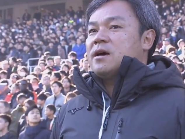 时隔24年夺冠！日本高中联赛上演大逆转，5.6万球迷见证奇迹诞生