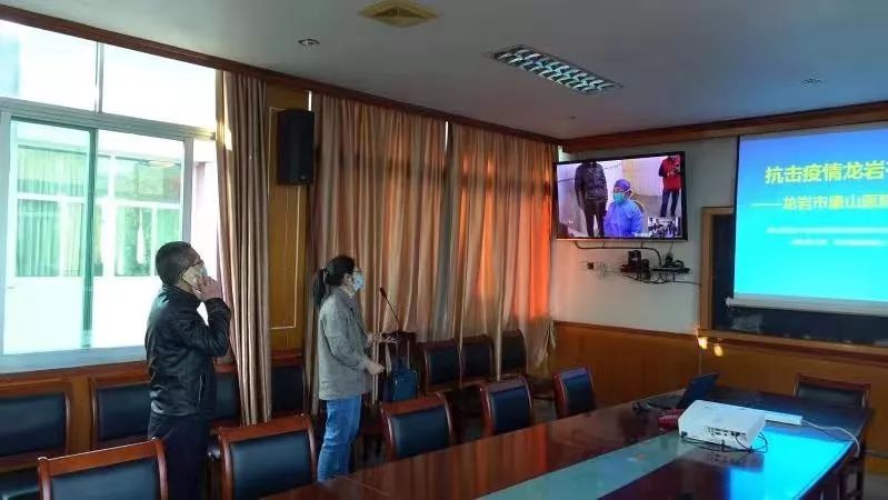 泪目生死离别,抗疫一线这些瞬间让人泪目