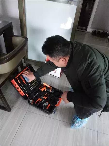 澶╁湴瑁呴グ鎷滆涓氫富,澶╁湴瑁呴グ鍞悗