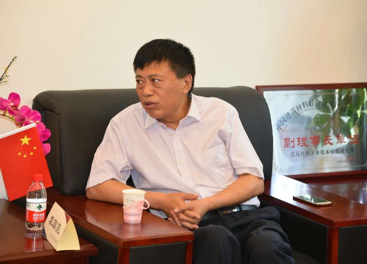 涓闄㈠叡寤烘柊鏉愭枡鐮斿彂涓績,涓闄笌娌冲崡澶у鍚堜綔