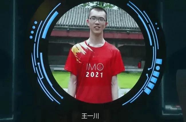 《我和我的父辈》：4个父子故事告诉你，什么叫作中国性格