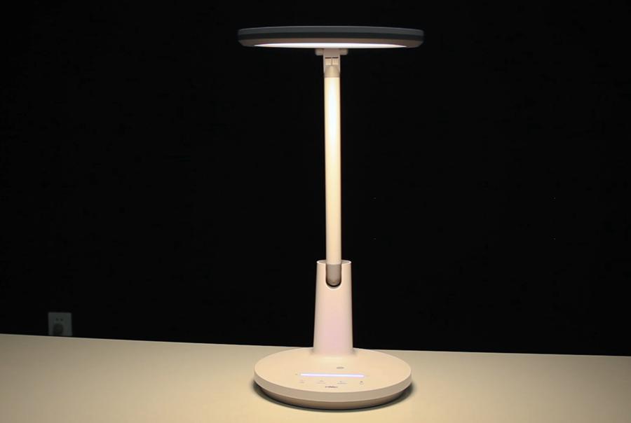 不要再相信“护眼灯”这种鬼话了！200~1500元台灯横测揭秘