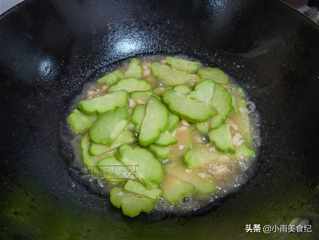 霜降后的北瓜还能吃吗,霜降后摘的南瓜好吃吗