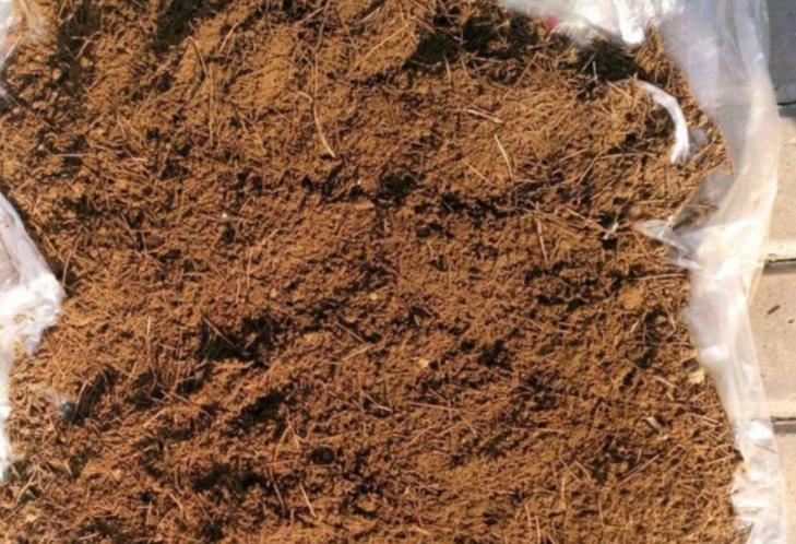 家庭养花疏松透气配土材质,养花的土怎么才能疏松透气