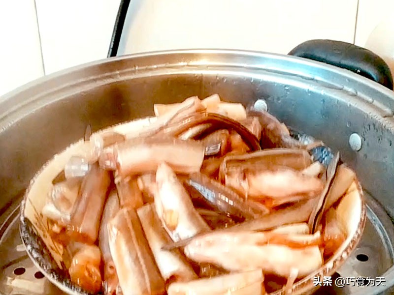 蒸鱼鲜嫩的简单方法,鱼是冷水下锅还是热水下锅,做对了才不会腥