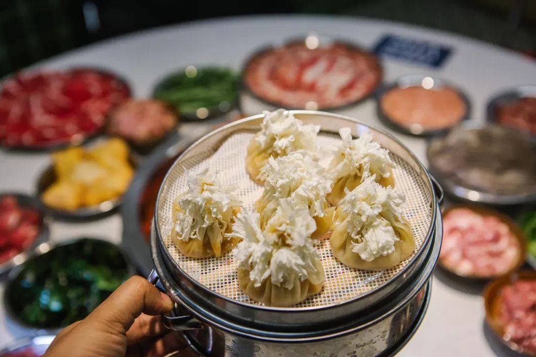 太原老字号火锅店,成都网红店排队4000多桌