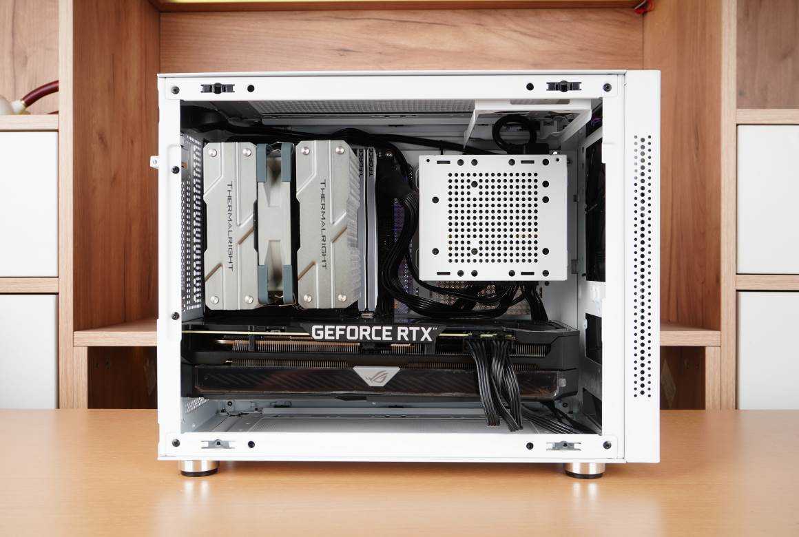 先马趣造最佳搭档，先马金钻650MSFX电源开箱拆解