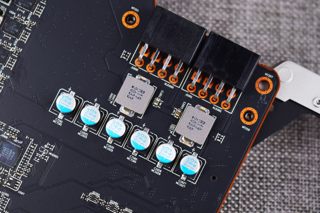 讯景rx6800海外版v1图片,rx6800讯景海外版