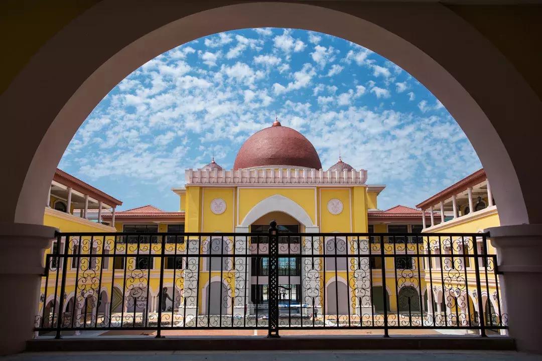 加入西安首创奥莱会员，奔驰、AJ、YEEZY、TF口红统统拿去