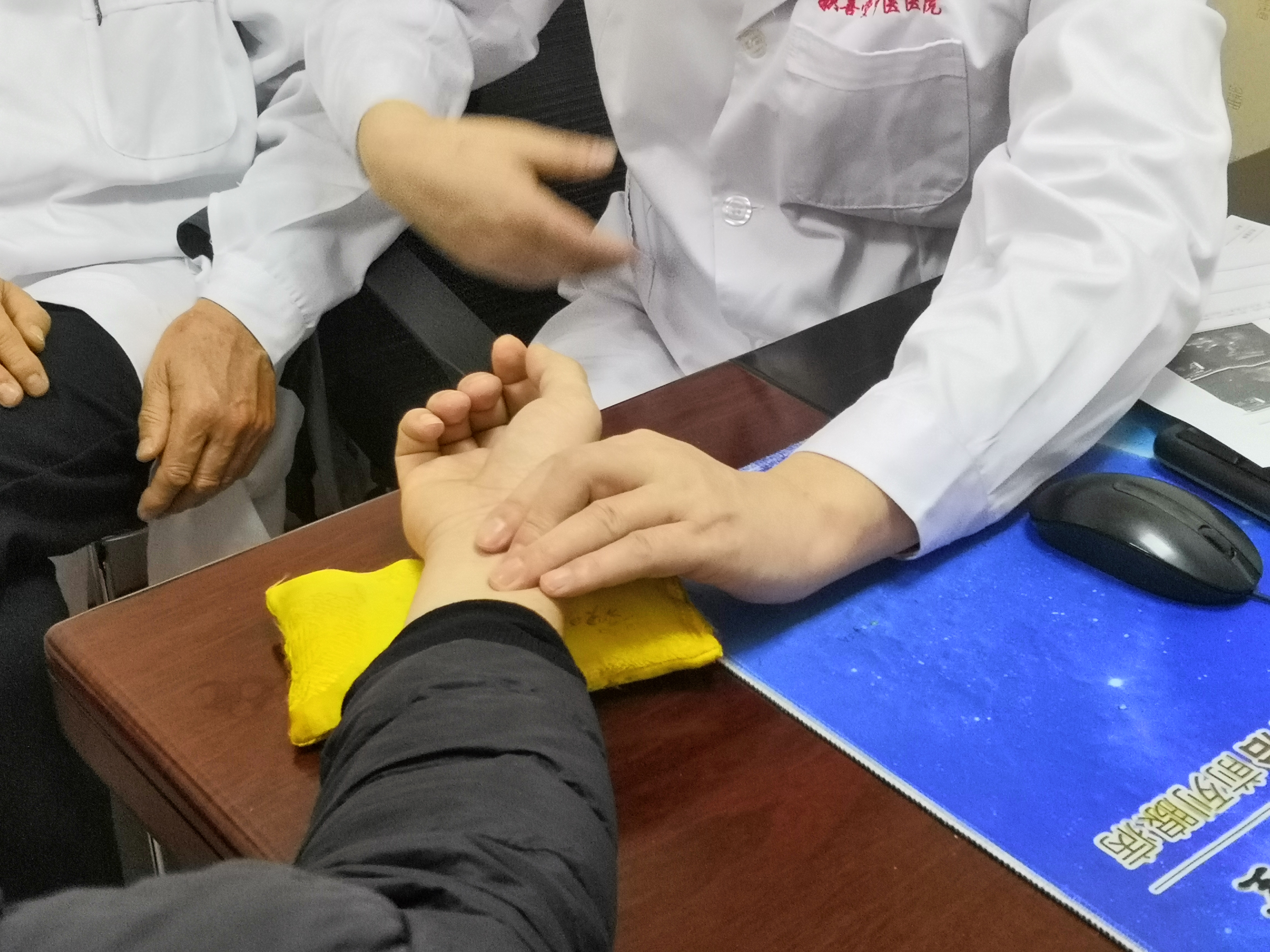 前列腺炎具备传染性吗？看看医生是怎么说的