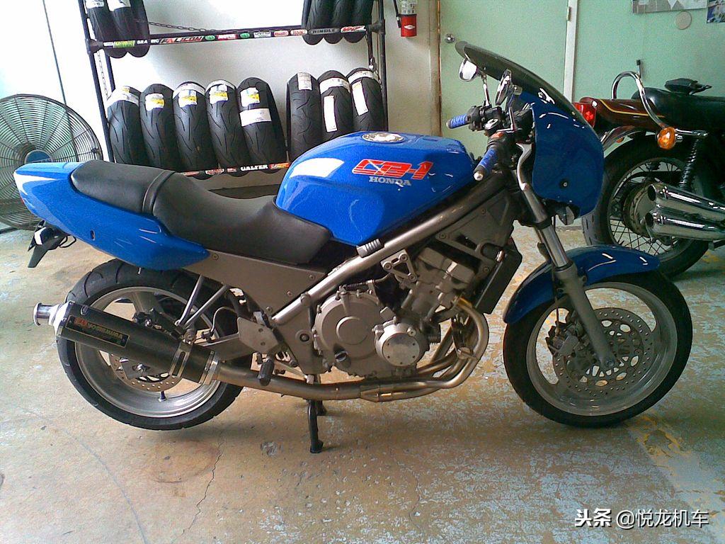 本田cb400不老神车,cb400历代车型介绍