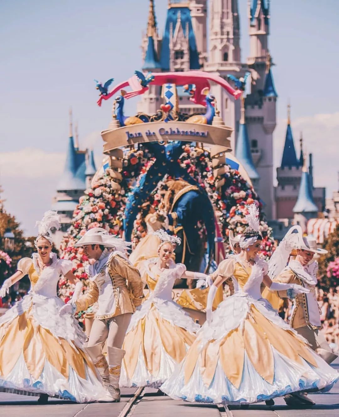 迪士尼必打卡的十个地方,打卡迪士尼纯玩三日