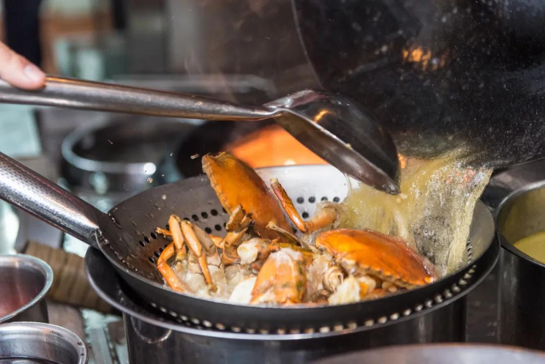 公母螃蟹哪种最好吃,最便宜的螃蟹哪里最好吃