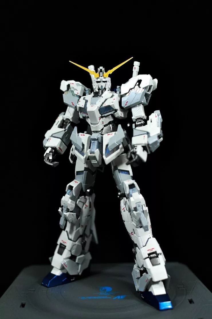 欣赏：有了这*独台**角兽，就不用去台场了！