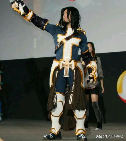 DNF：那些现实中cos出来的貌美如花输出如挂的角色，你还认识吗