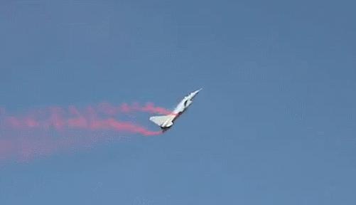 j10b珠海飞行表演,j10b飞行表演