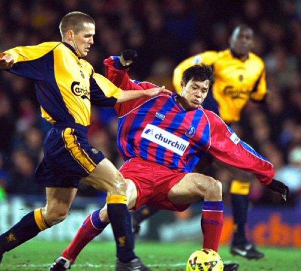 40岁中国足球留洋传奇宣布退役,目前留洋的中国足球运动员有哪些