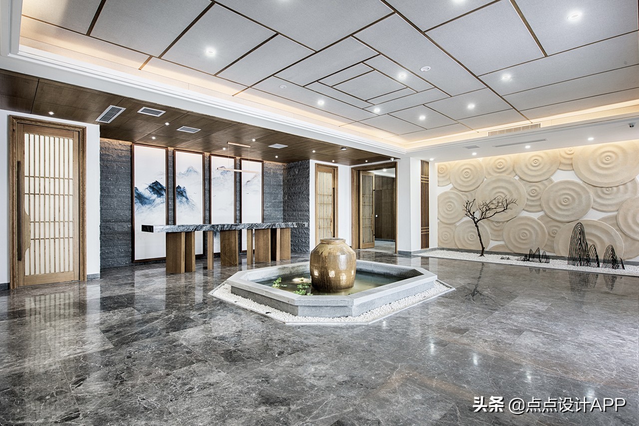 创意无限江小白，千万巨资打造线下新大楼，究竟在玩儿什么花样？