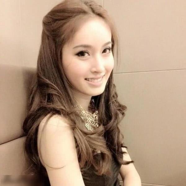 娶“人妖”是什么感觉？中国土豪娶人妖皇后，婚后生活让人羡慕