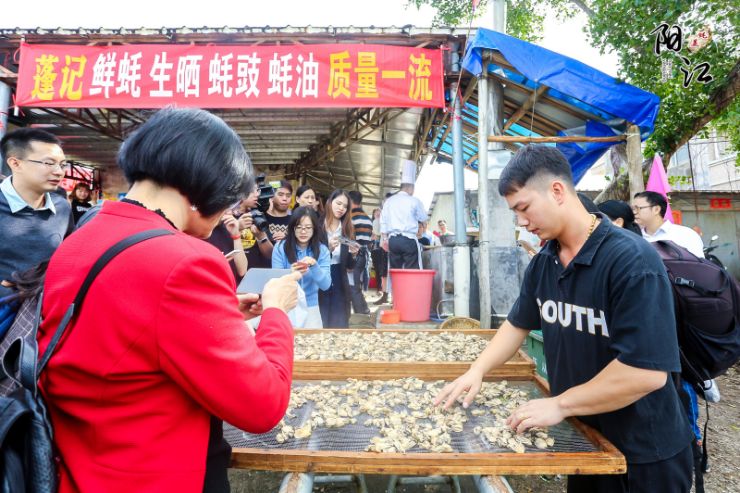 广东生蚝最好吃的地方,广东哪里吃生蚝最便宜