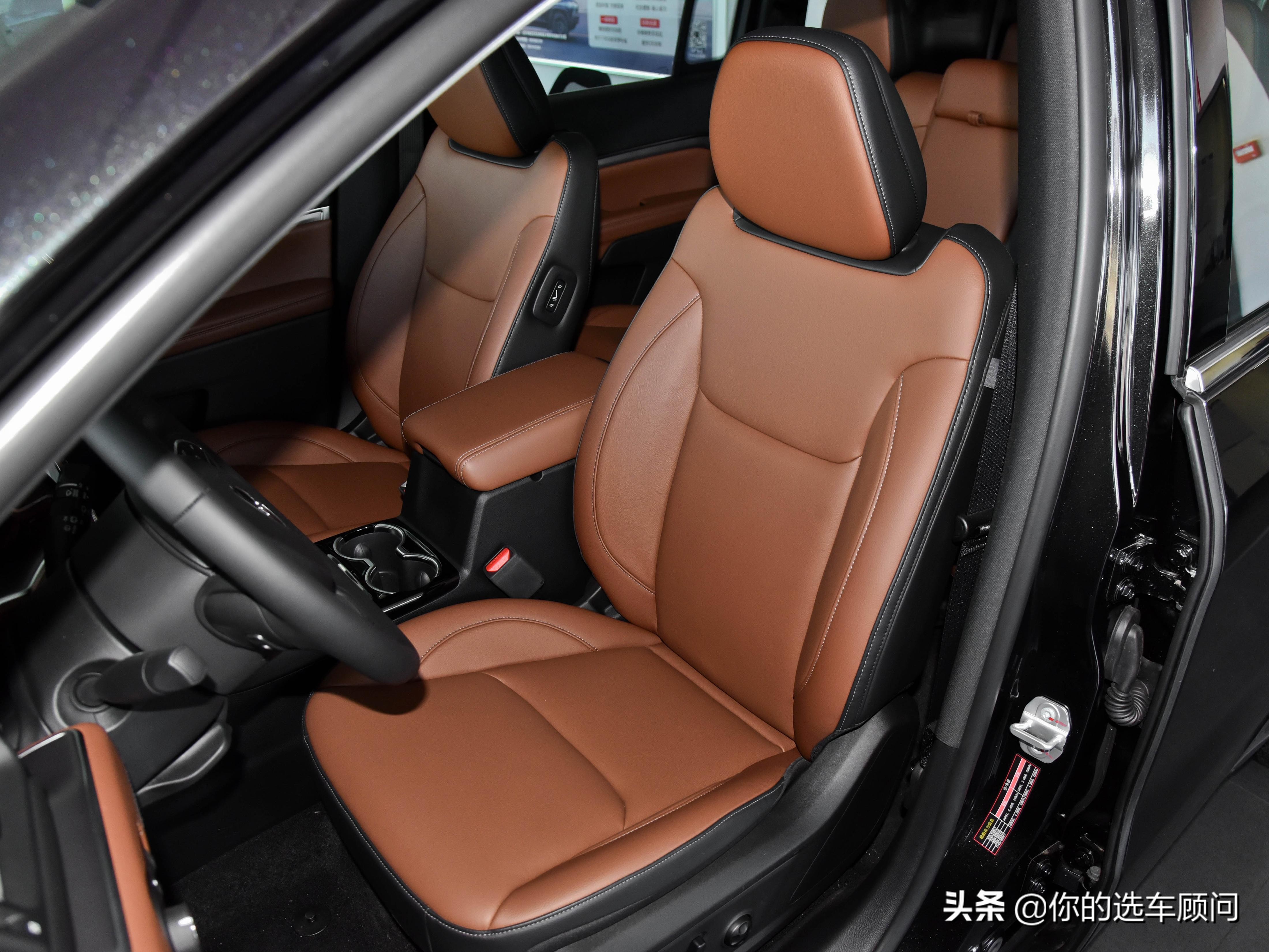 大指挥官四驱七座suv,大指挥官七座四驱豪华