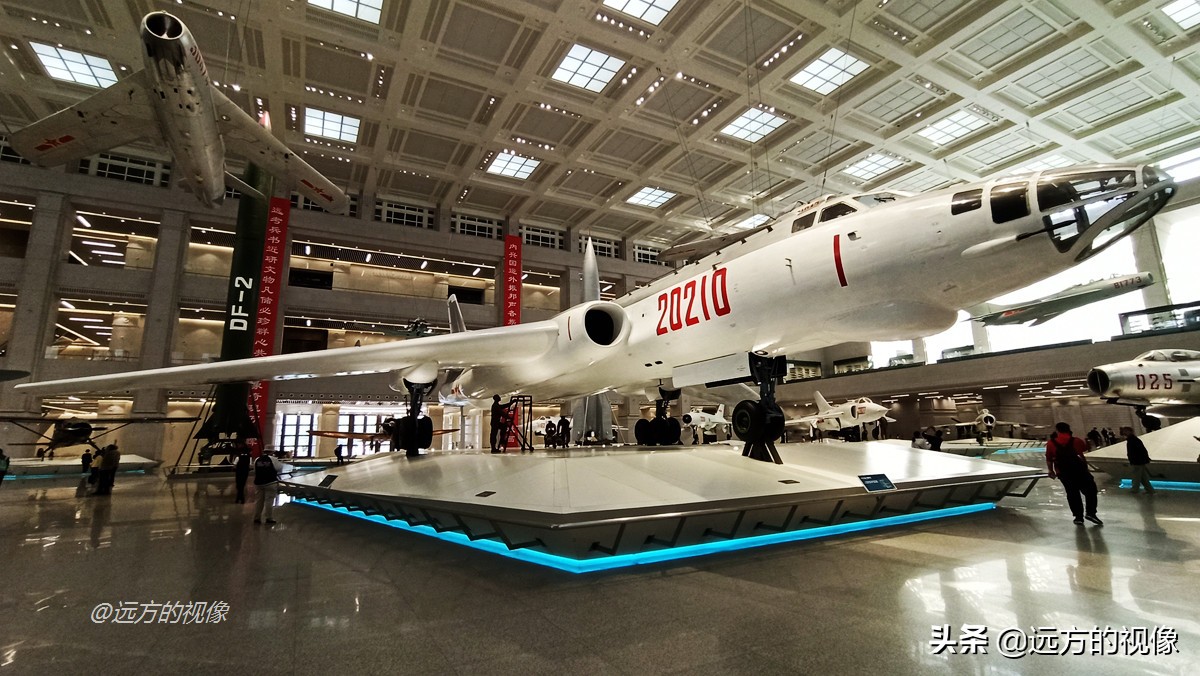 八一建军节参观视频,八一建军节陆海空火箭部队图片