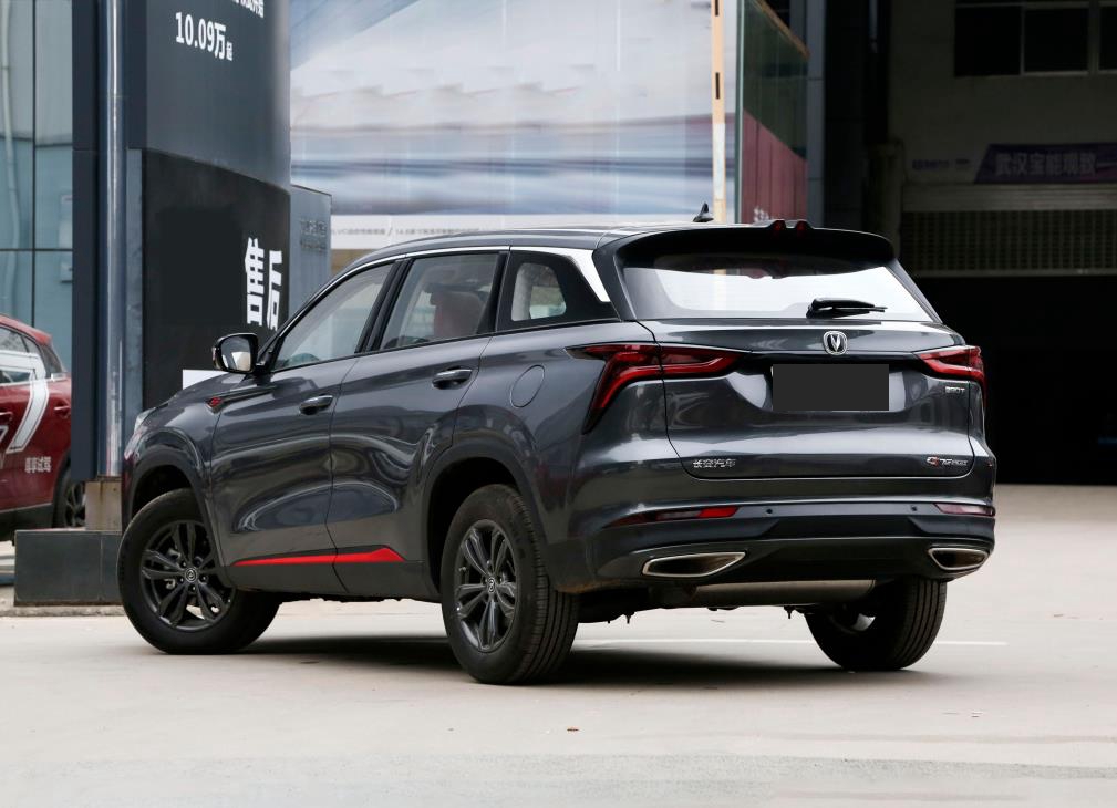 10万左右公认最好省油耐用suv,10万落地的suv哪一款好和省油