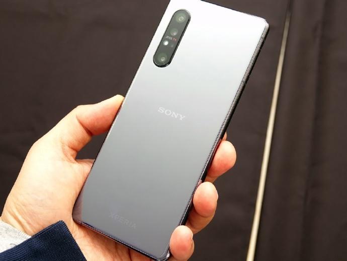 索尼xperia1ii是5g吗,索尼xperia1ii5g使用感受