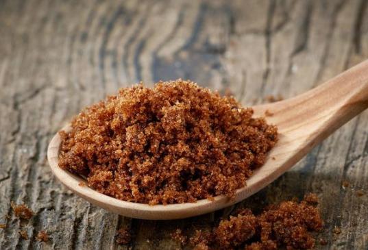 红糖和黑糖什么区别,红糖和黑糖区别是什么