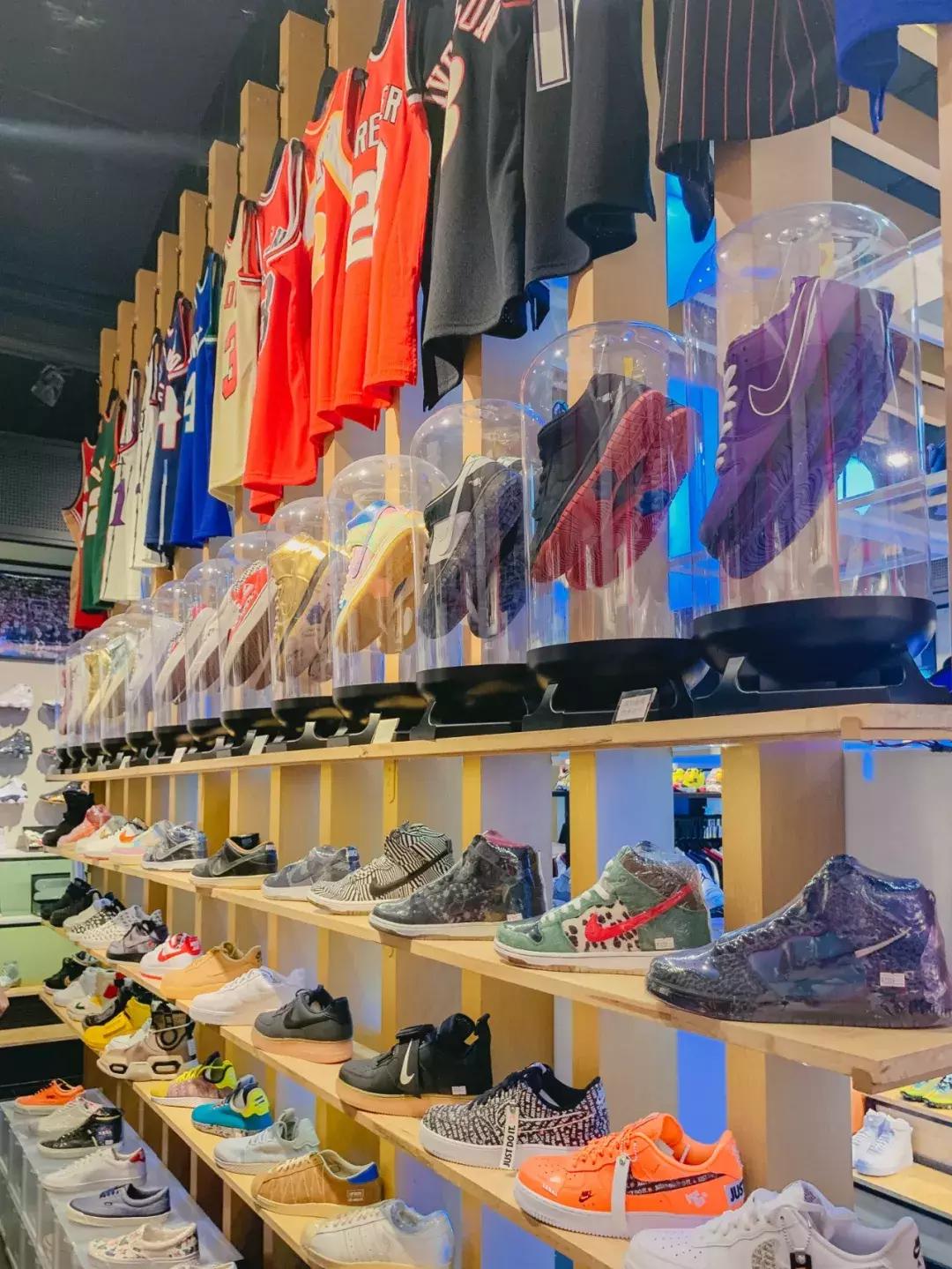 广州潮流球鞋文化胜地！3家鞋迷们不得不知道的店，我都探好路了