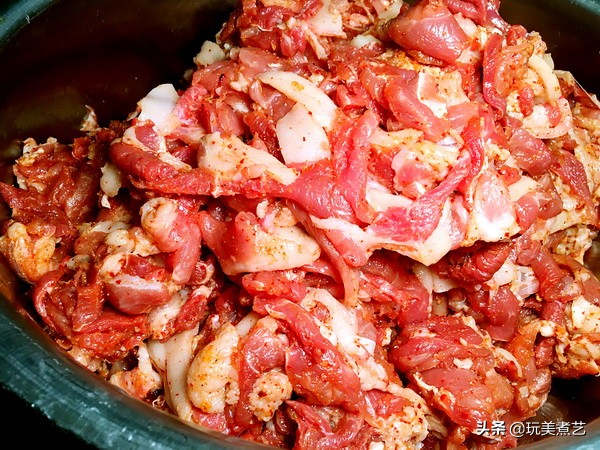 川味香肠，南方人该怎么吃，才不被辣晕了？