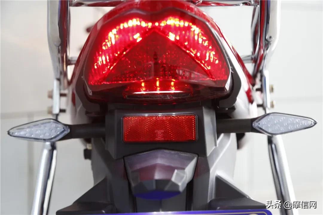 嘉陵新金悍125-7a评测,嘉陵最新款150评测视频