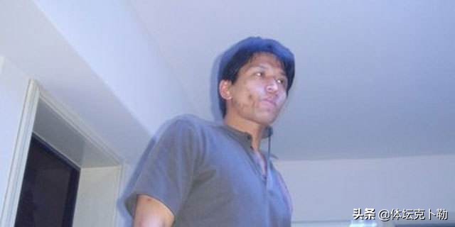 刘云飞戒毒后采访,前国门刘云飞复出完整版视频