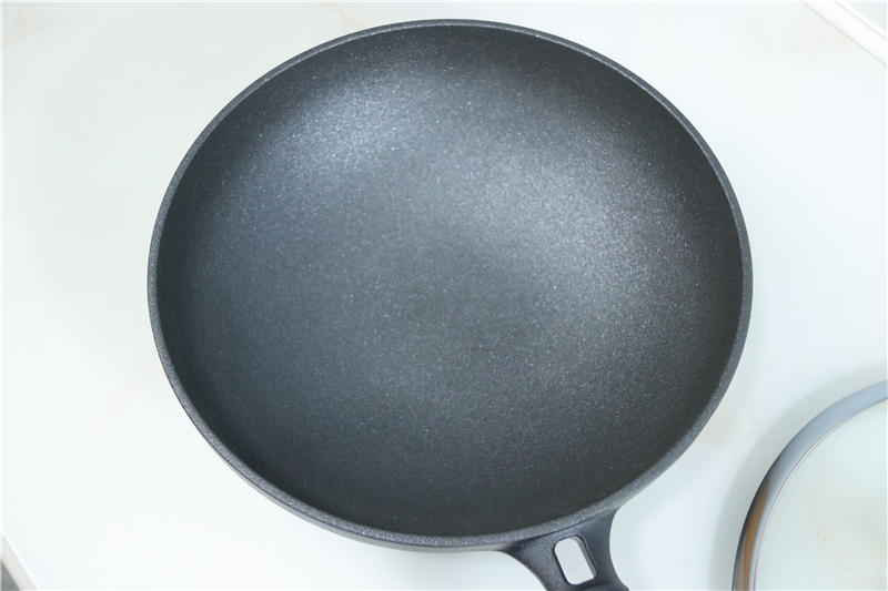 九阳晶钻不粘锅测评,九阳麦饭石不粘锅煎鸡蛋