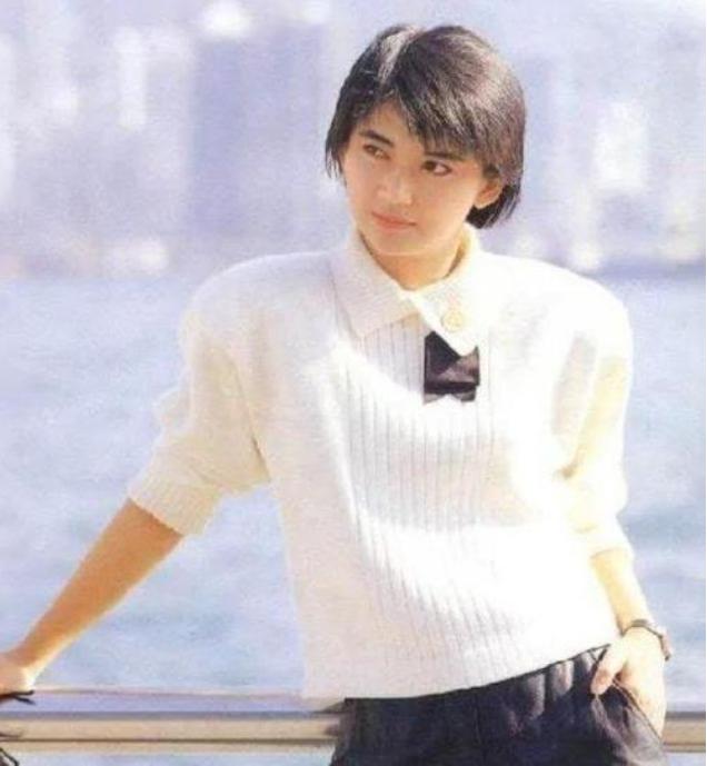 中国霸王花胡慧中,霸王花胡慧中高清照片