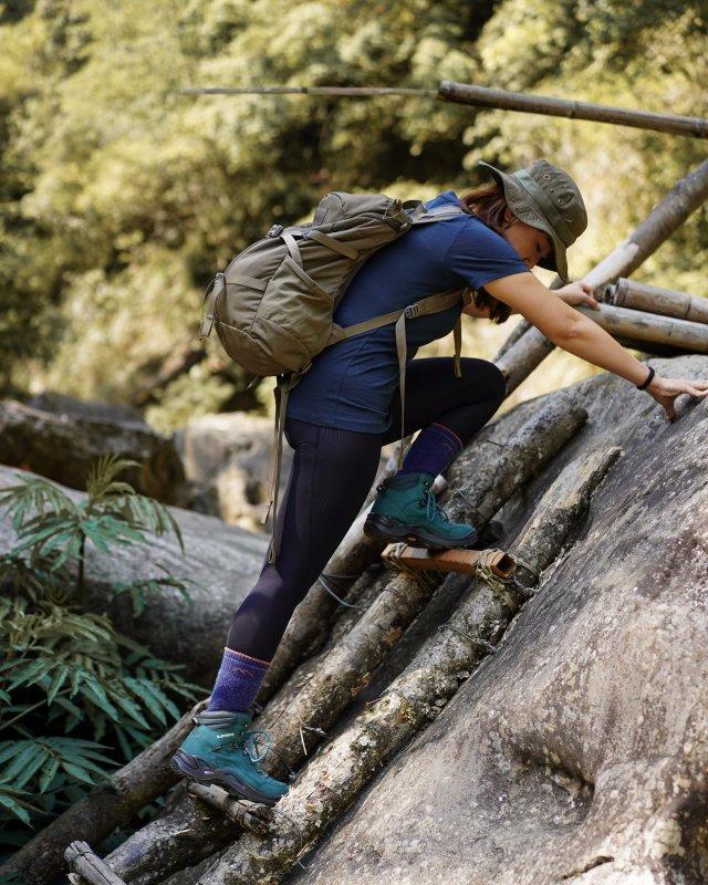 雪山徒步鞋测评,lowa徒步鞋怎么样