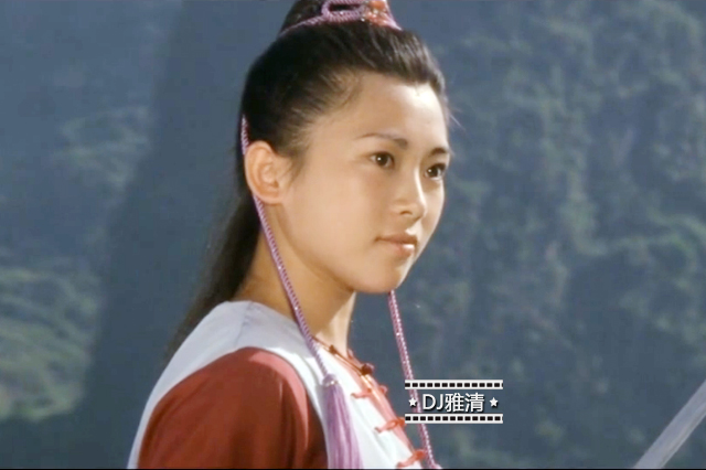 黄秋燕对李连杰付出了多少,苦追3年