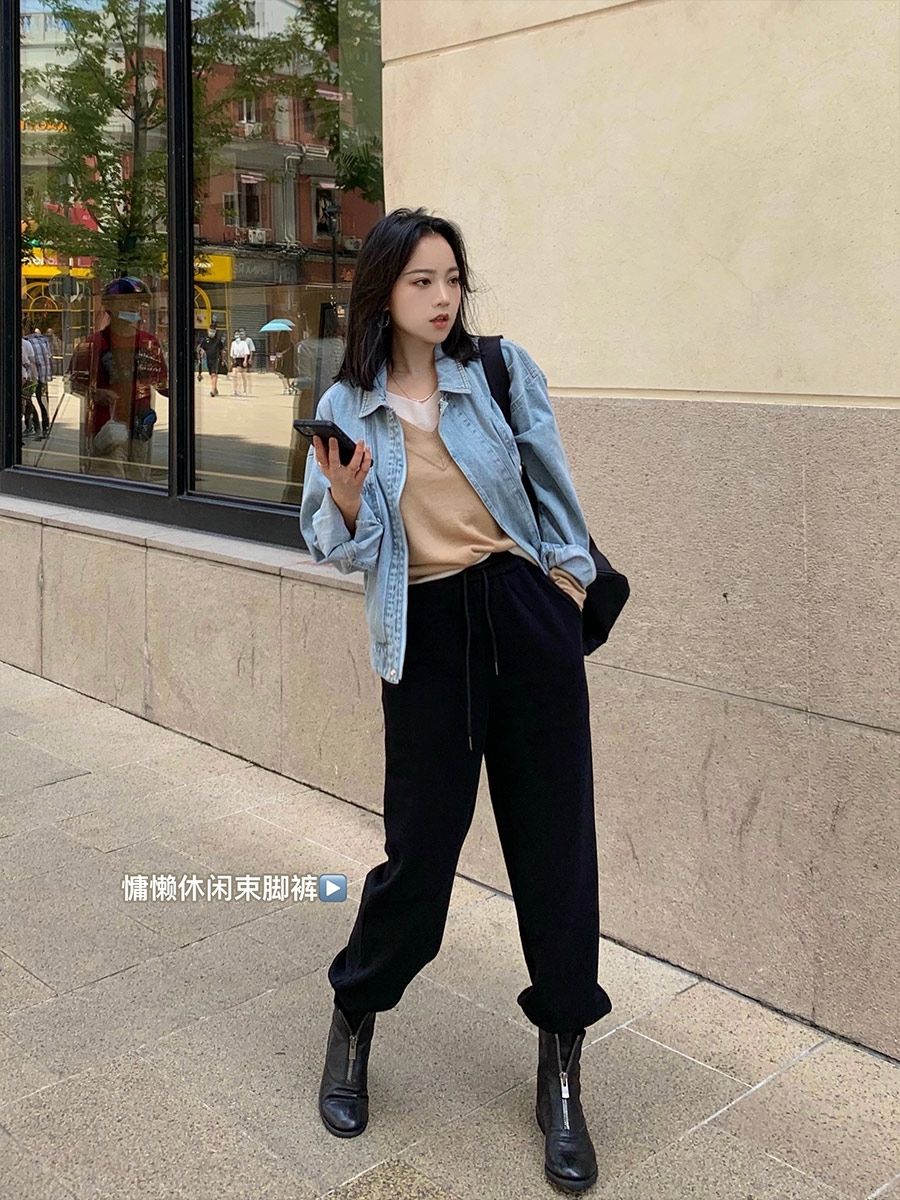 牛仔外套搭配什么内搭跟裤子,牛仔外套搭配裤子怎么穿才好看