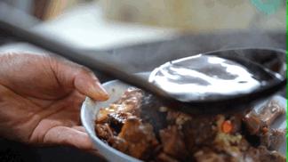 柴火灶铸铁大锅,大铁锅炖羊肉面