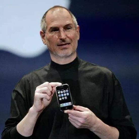 库克抛售苹果股票后的钱都干嘛了,苹果ceo库克抛售股票意味着什么