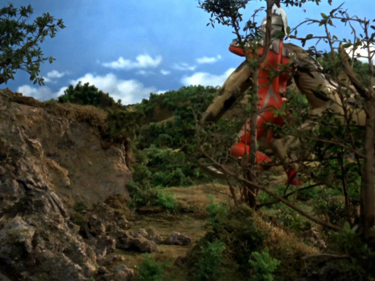 模玩机设:以弹之名守望地球地球的赤红巨人SHF赛文