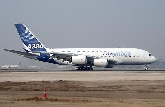 飞机上的三个“特殊”服务，你不提空姐不会主动给，学起来！