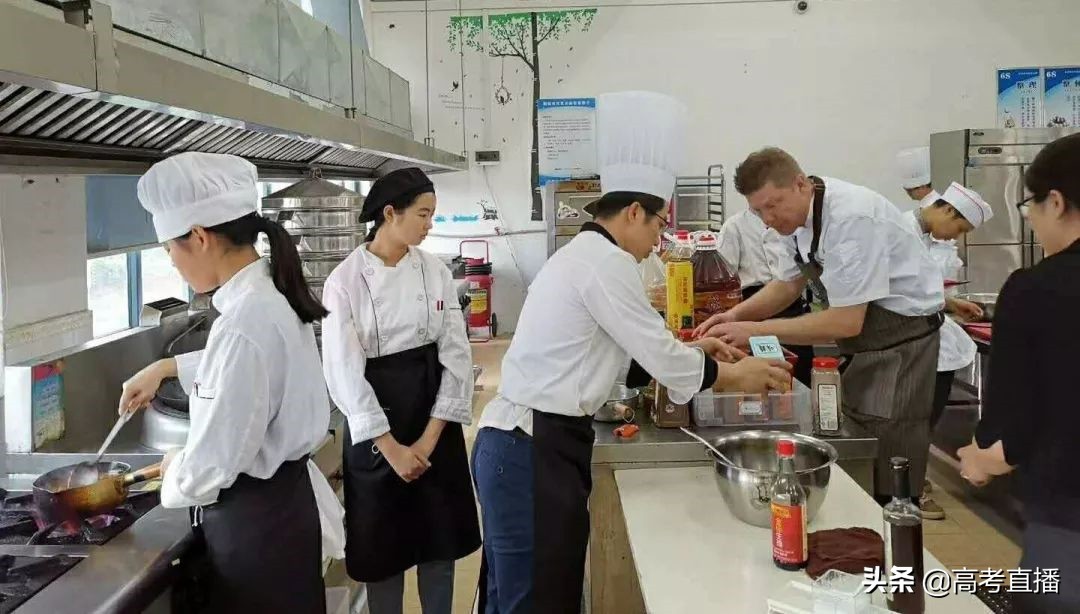 深圳最好的深职院校,深职院全国排第一专科大学